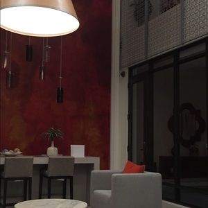 Meet your Posher, Madadi